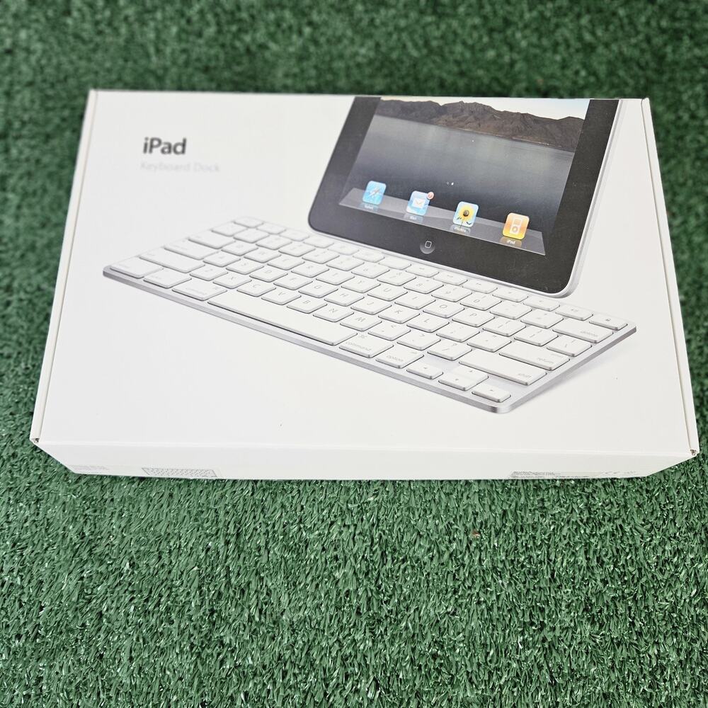 Apple Keyboard Dock Model#A1359 for Apple iPad Gen 1 &2 Port